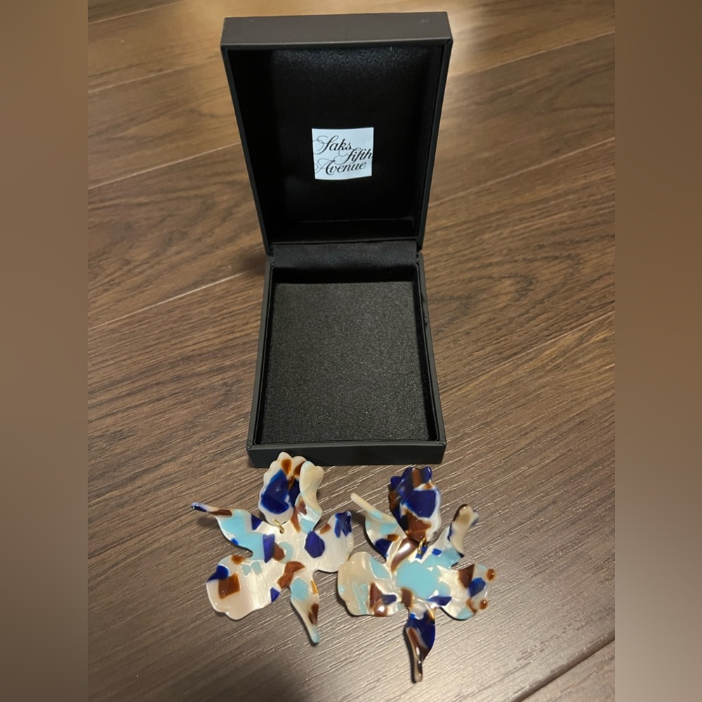 Saks Plastic Statement Earrings. Never worn.